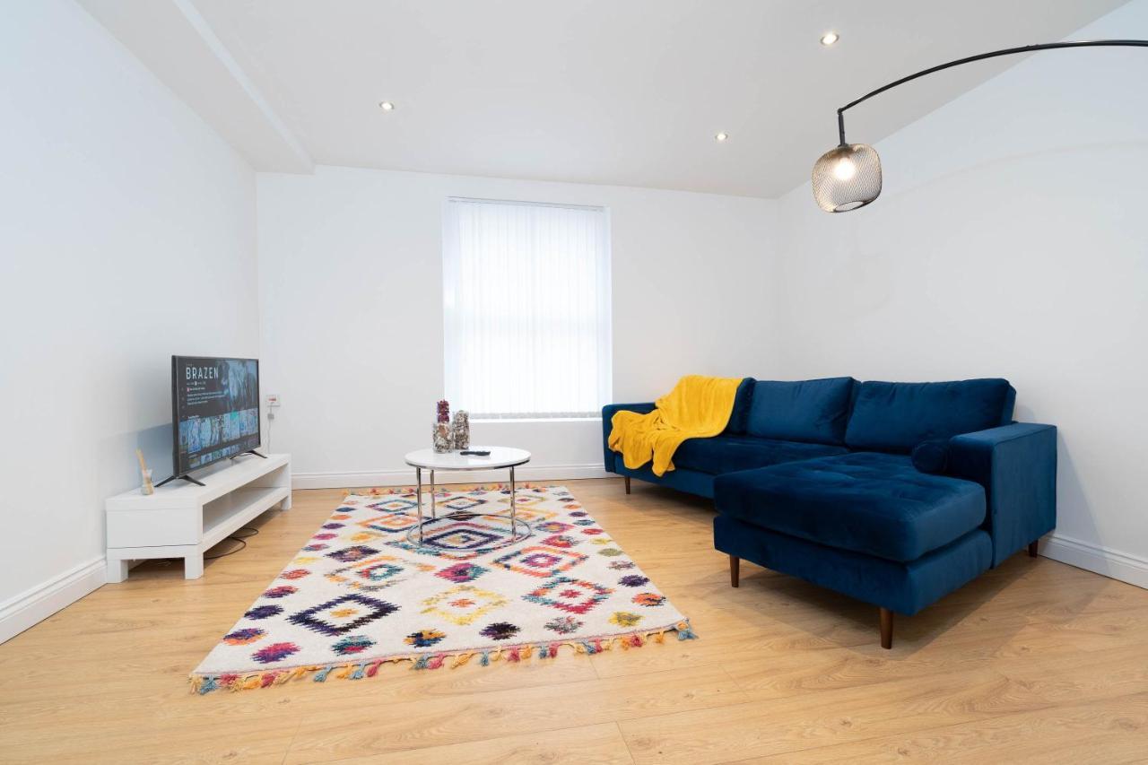 Three Bedroom Apartment- One Choice Stays Serviced Accommodation- Jewellery Quarter Birmingham Exterior photo
